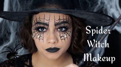 The best materials to use for a durable spider web witch hat